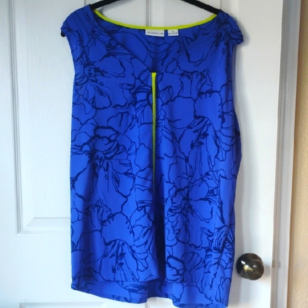 Liz Claiborne Blue Floral Print Size XL Sleeveless Blouse